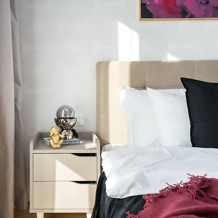 Magenta 1br Near Aviatiei * Bucharest
